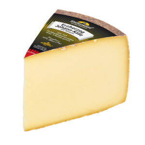 Erzherzog-Johann mit Weinrinde Stollenkäse